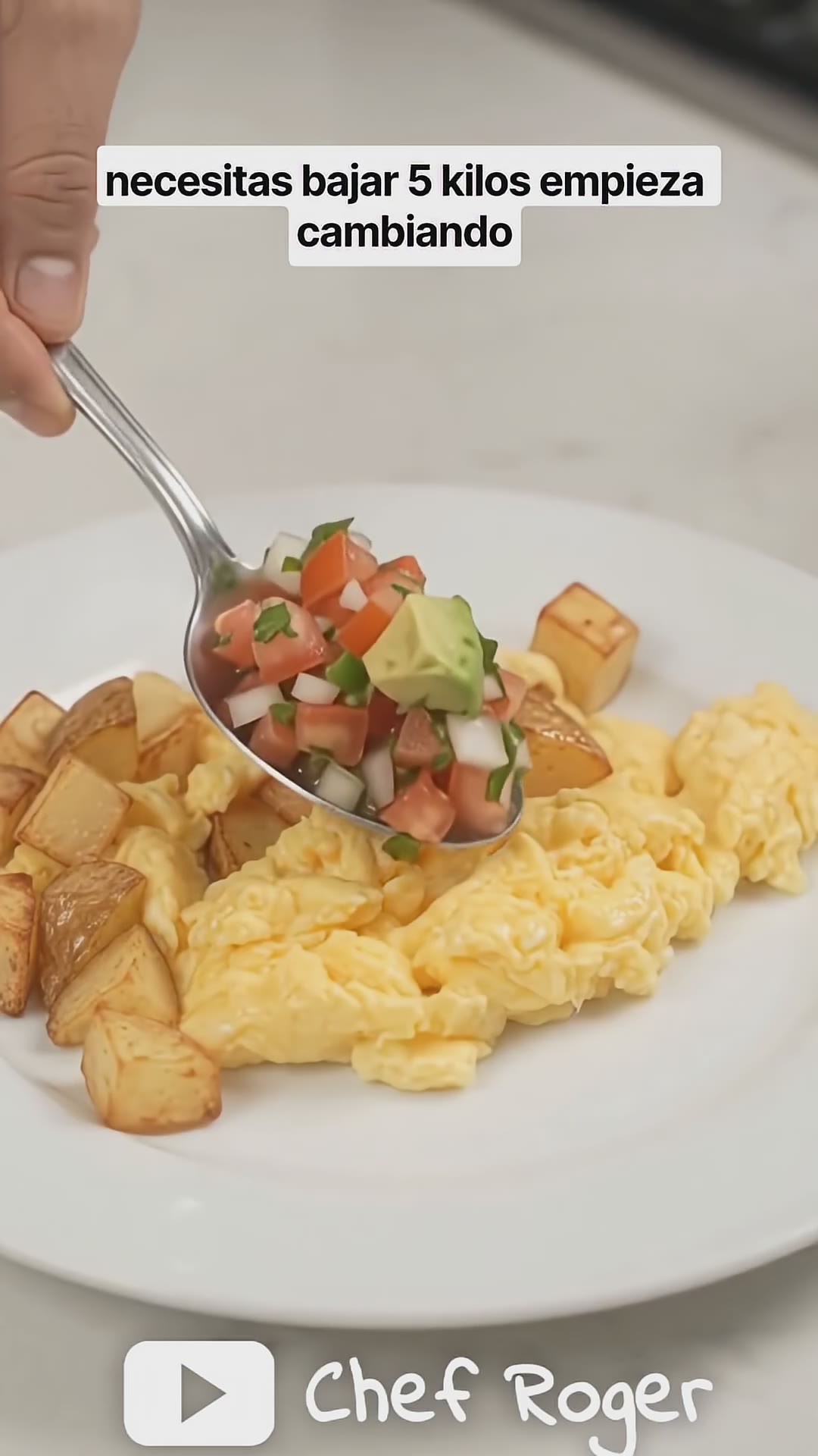 ¿Necesitas bajar 5 Kilos? Prueba este DESAYUNO de HUEVO #desayuno #desayunosaludable #chefroger