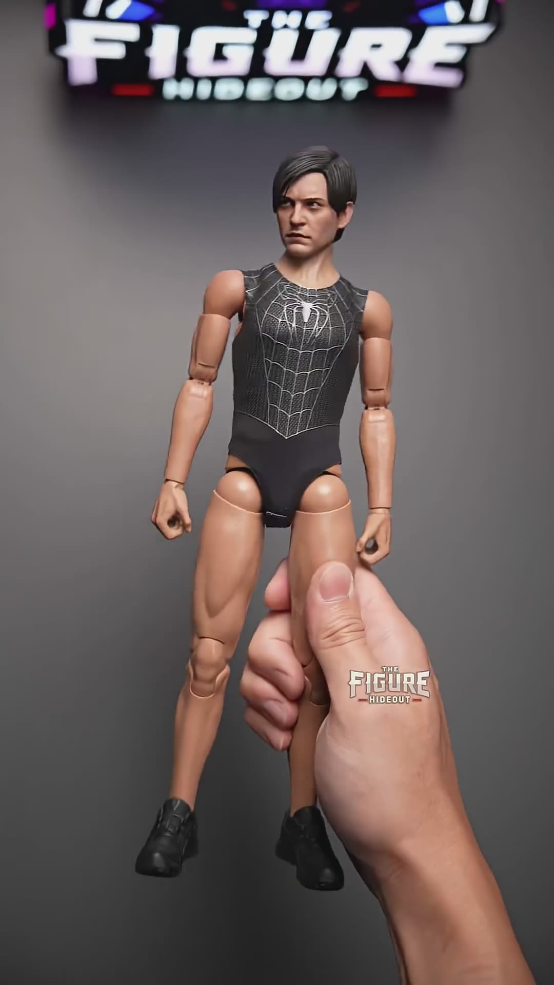 “That’s a cute outfit” #unboxing #spiderman #hottoys #actionfigures #toys #bullymaguire #marvel