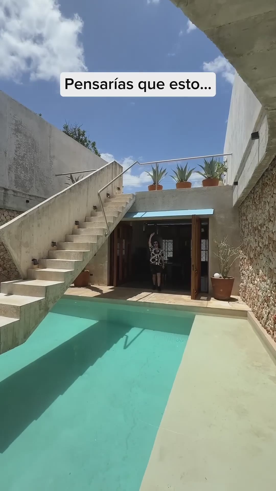 Una casa donde el arte y la arquitectura se mezclan a la perfección 🎨🏡 #architexture #diseño