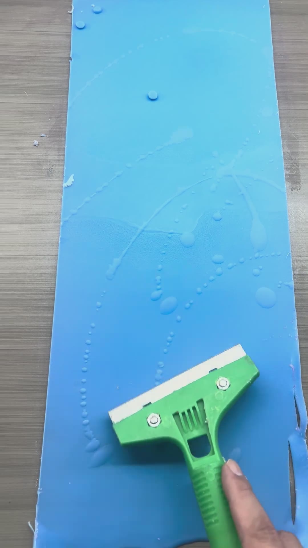 Immersive first-person scraping wax skin #decompress#waxjugasmr#satisfying#wax#asmr