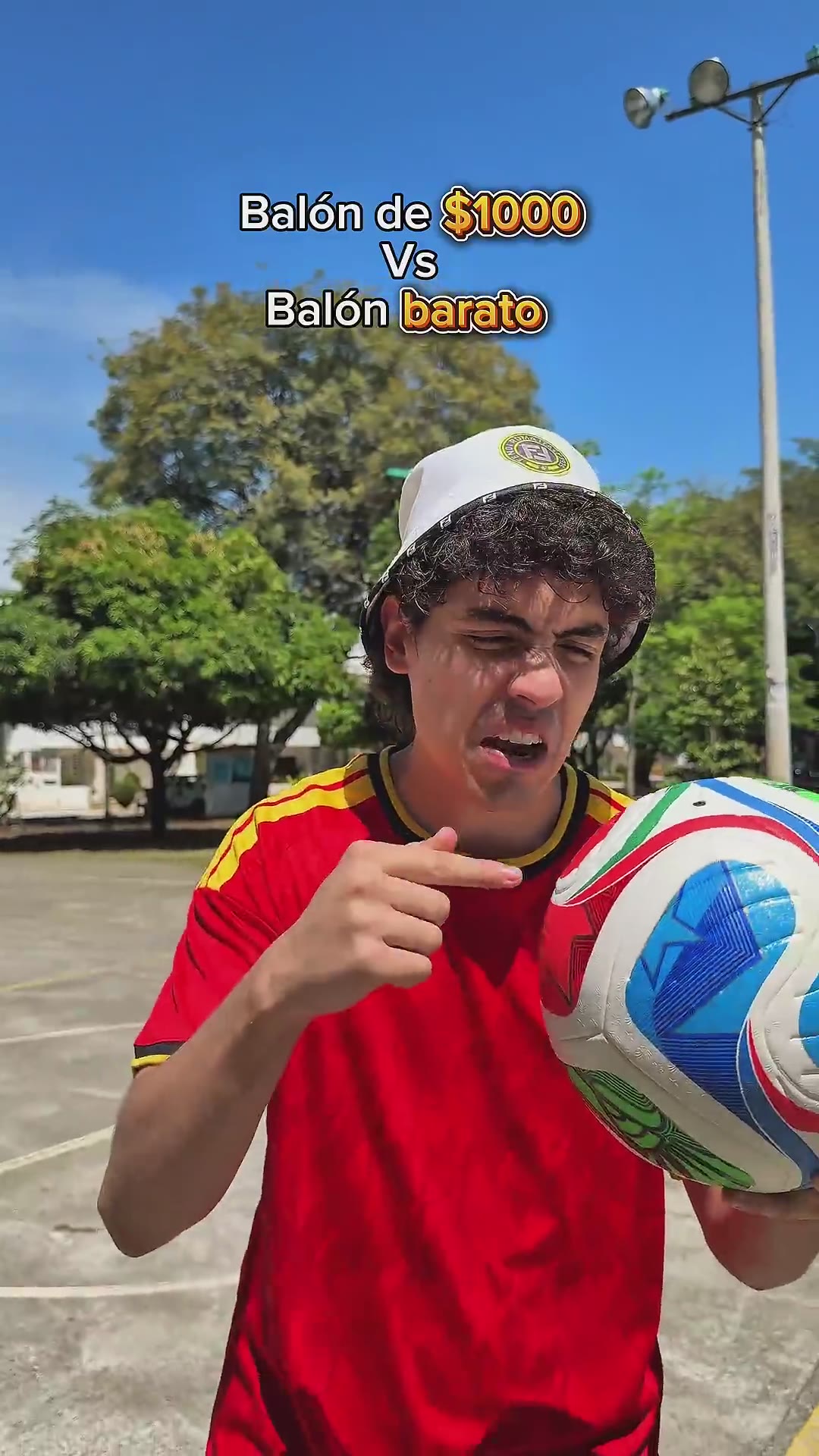 Balón caro vs balón barato. 😂⚽ #futbol #fifamodocarrera #humor #comedia #easportsfc