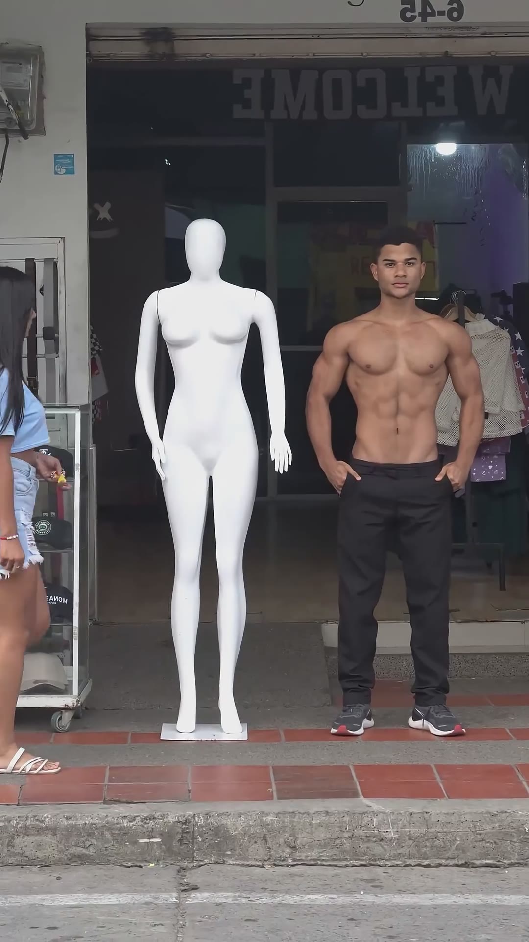 El maniquí Humano😱 #challenge #funny #deporte #comedy #memes #humor #comedia #prank #motivation