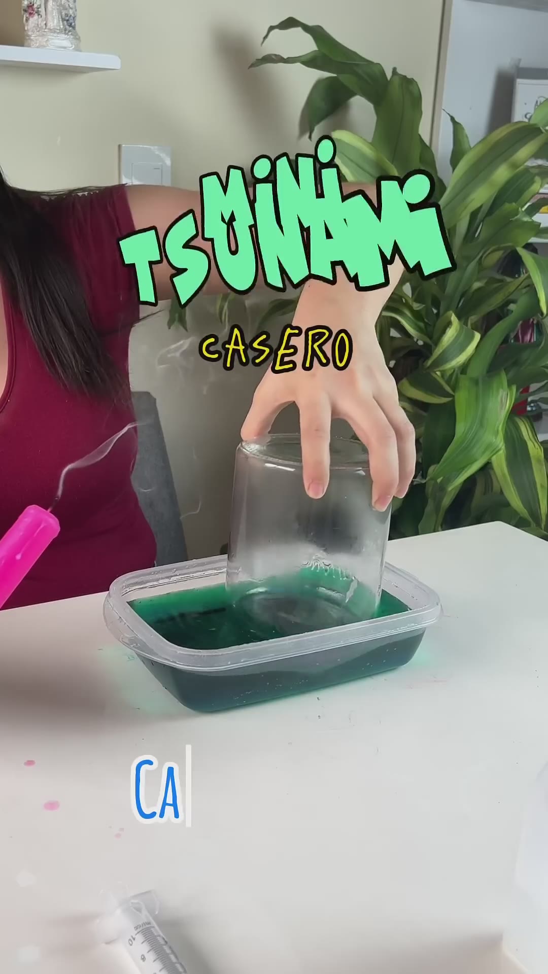 Mini Tsunami casero que cambia de color. #experimentos #laboratorio #quimica