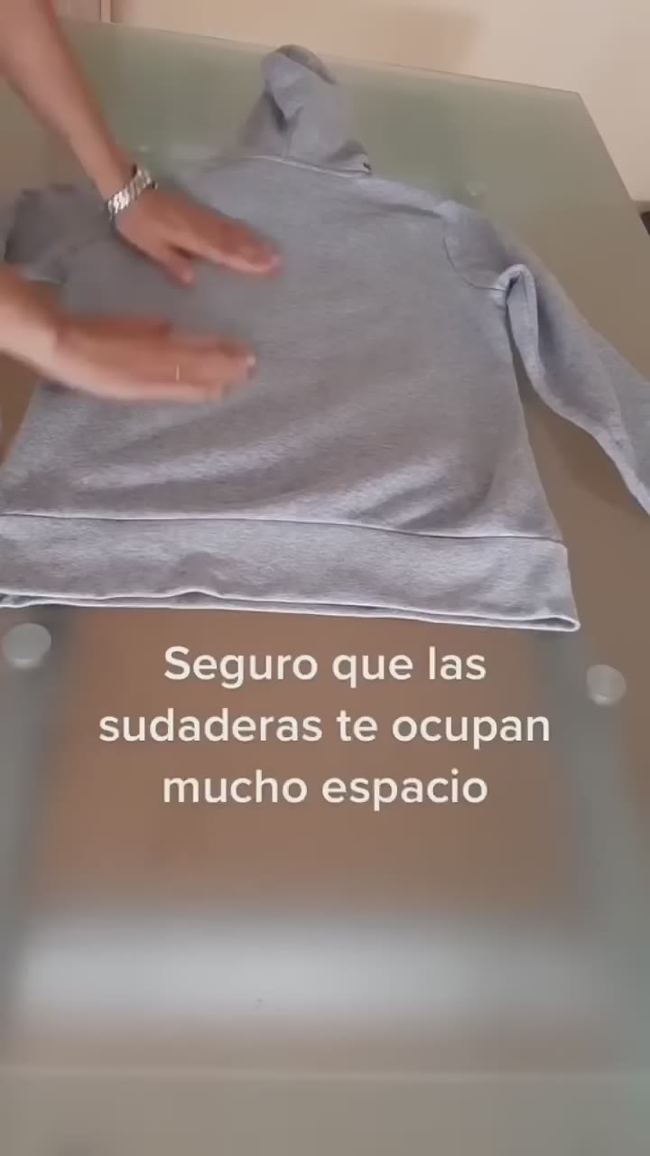 DOBLAR sudaderas👕 #organizando #tips #consejos #ropa #tutorial #clothes #sudaderas #closet #armario