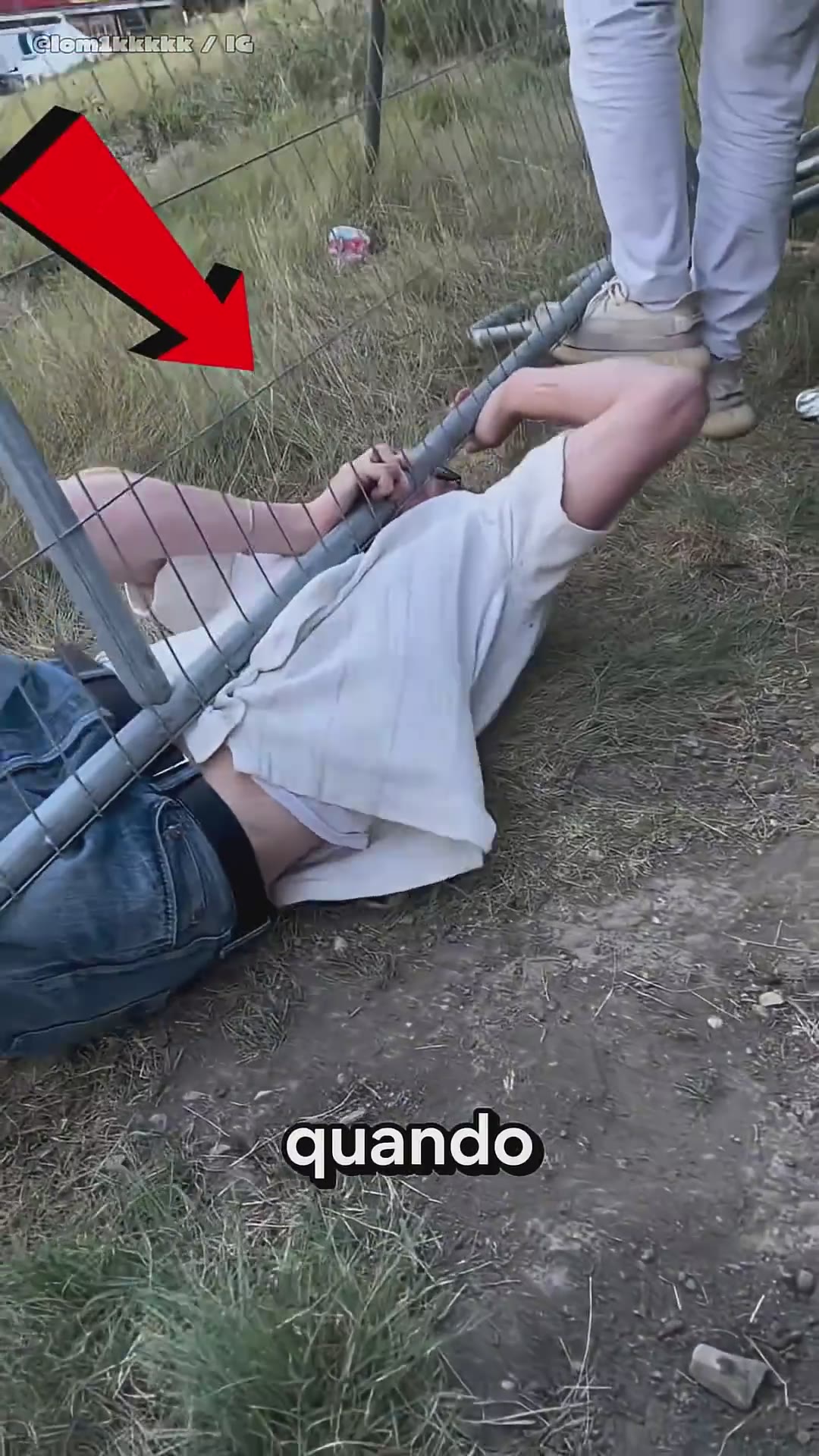 Ele Tentou Voltar, Mas Já Era Tarde Demais #curiosidades #pegadinha #festa #shorts