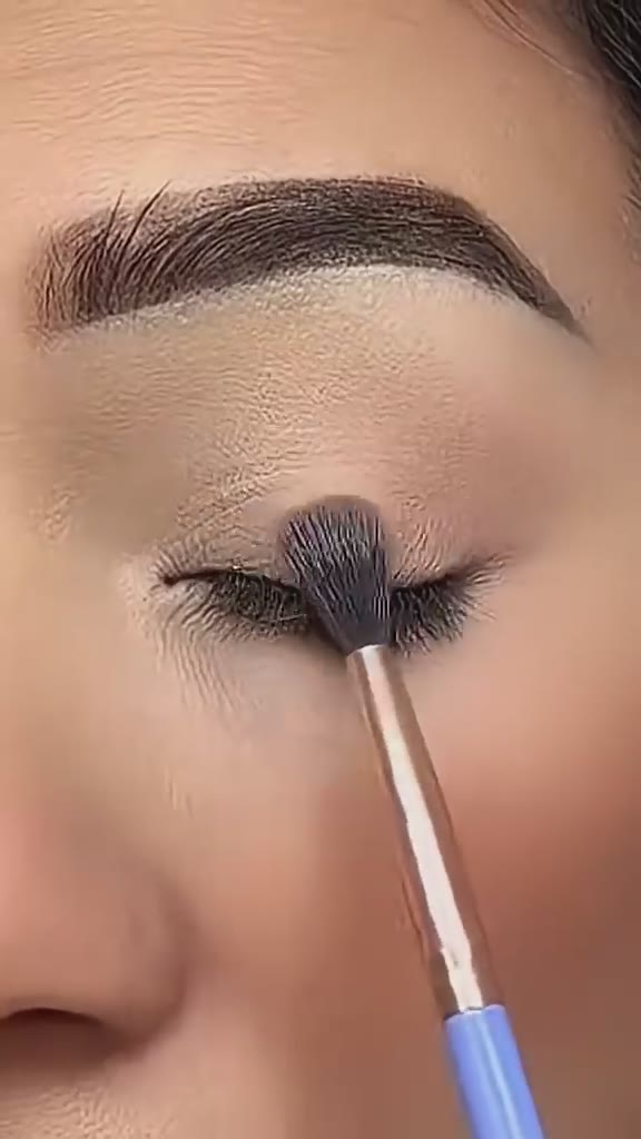 Maquillaje AHUMADO súper fácil #maquillajedeojos