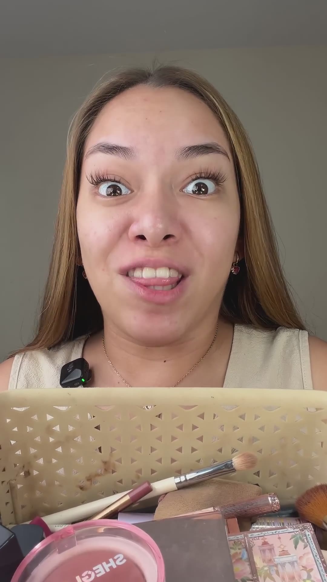 Maquillandome pero al revés 🔄🥲 #retodemaquillaje #makeupchatchallenge #maquillandomealreves