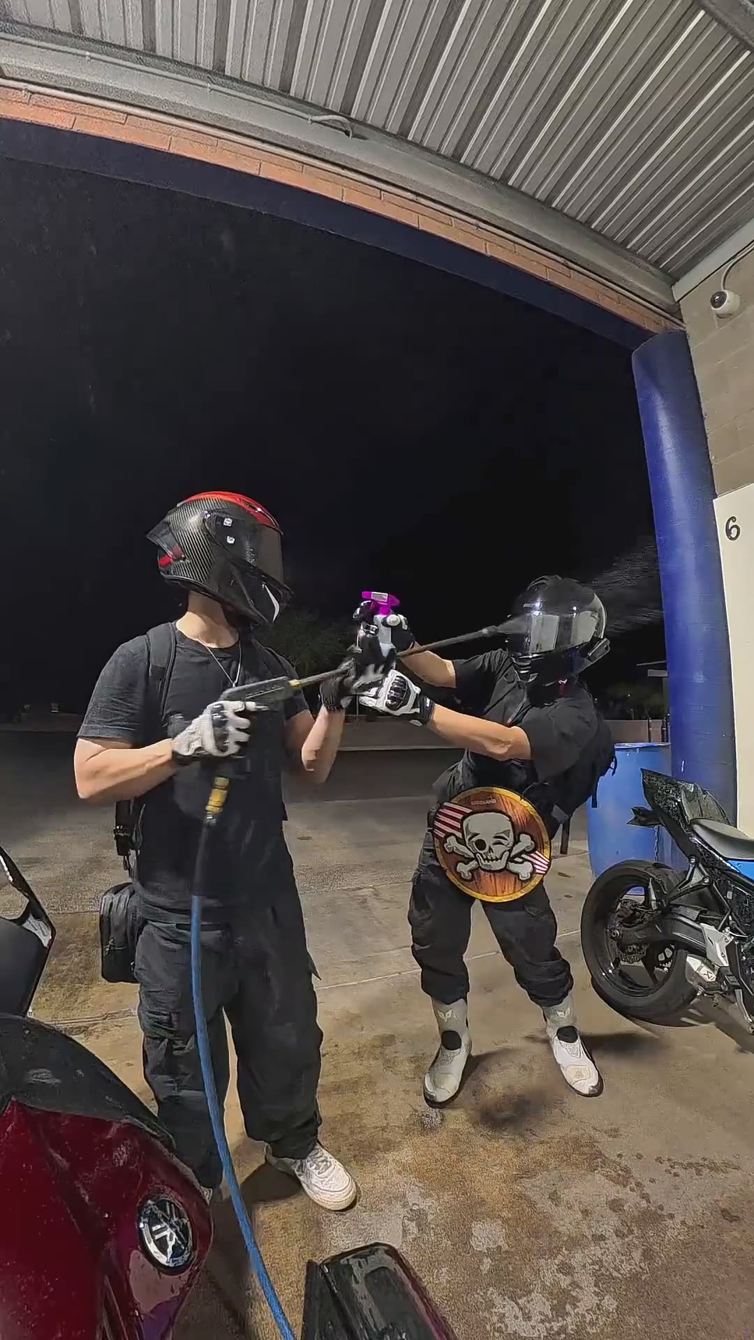 WHY CANT HE LET ME WASH MY BIKE IN PEACE #biker #motorcycle