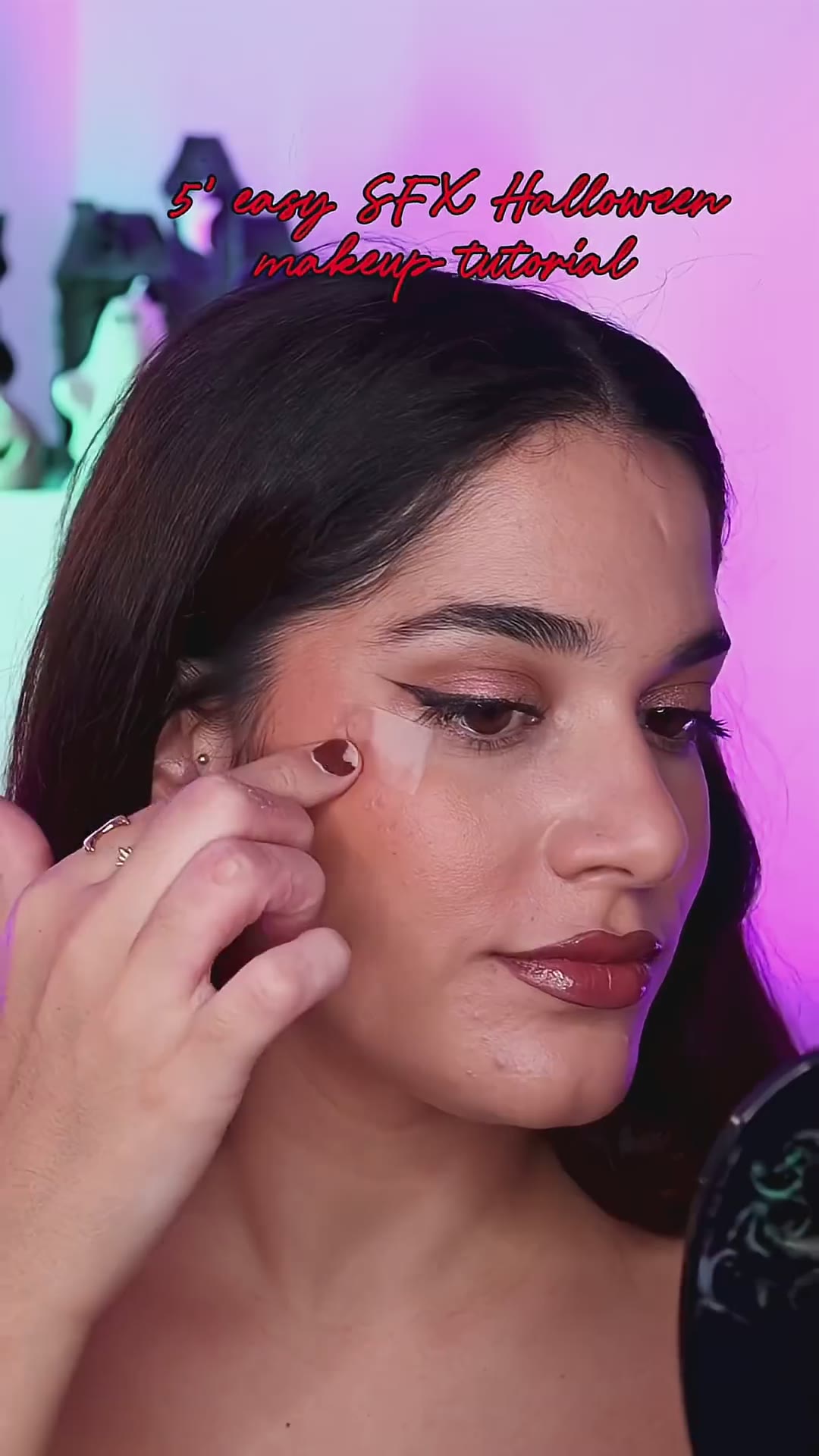 29/31: MAQUILLAJE FÁCIL Y RÁPIDO PARA HALLOWEEN | SPOOKY MAKEUP EN 5 MINUTOS #haLUween