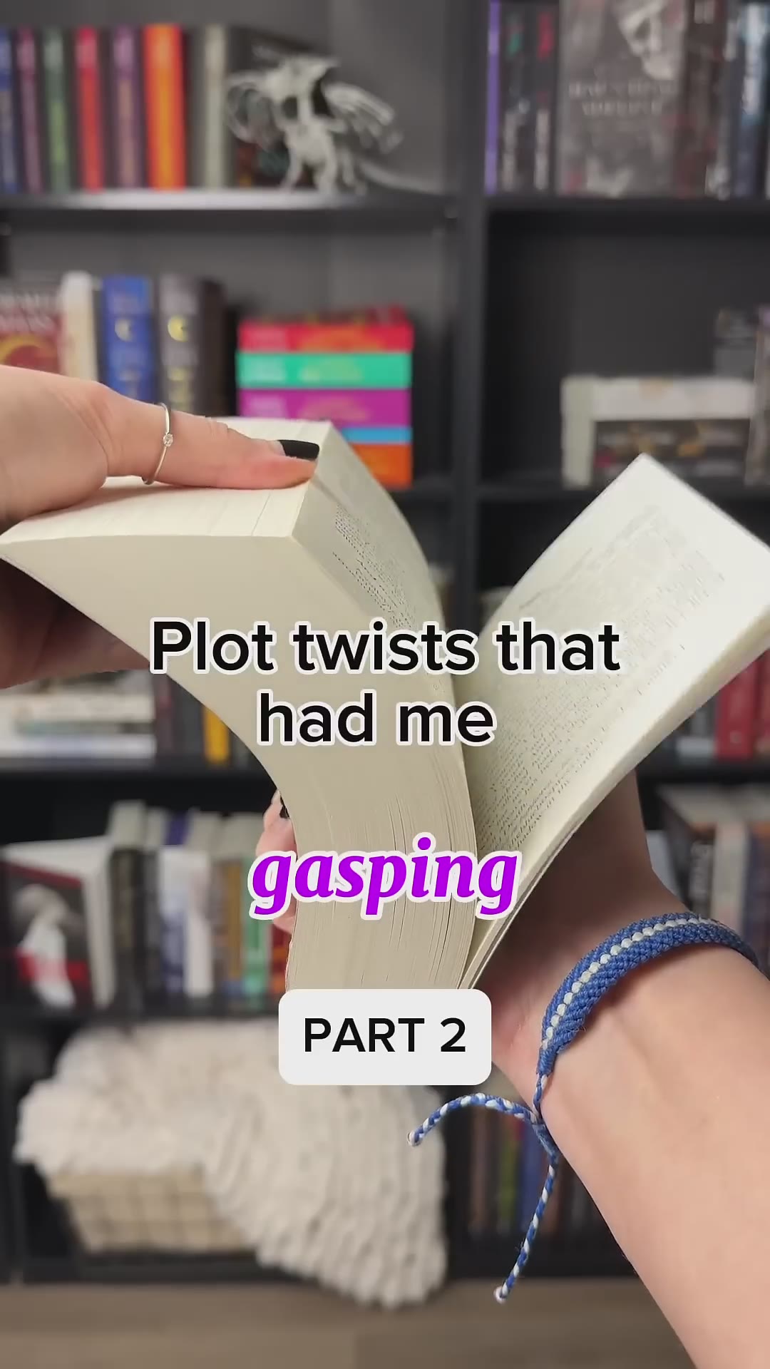 Fantasy books with a good plot twist #booktok #plottwist #booktube #books #bookrecommendations