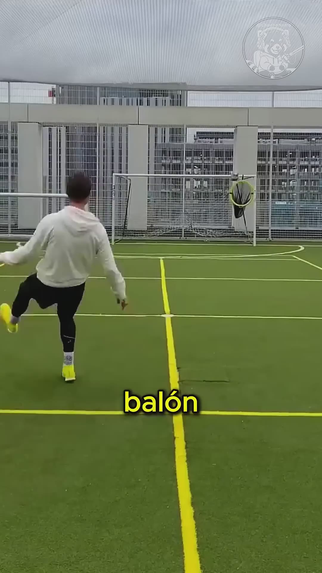 ⚽ ¡El Balón que Volvía Locos a Los Porteros! 🥅
