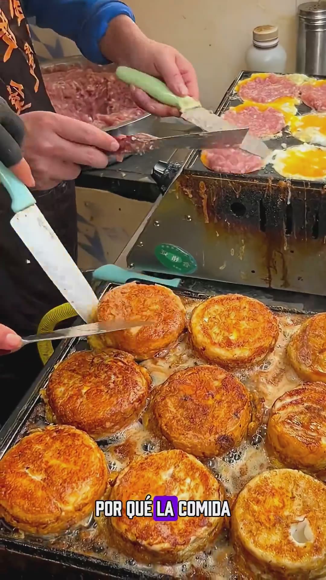 ¡Una pequeña tienda china que vende 3.000 desayunos al día!#food #egg #amazing #breakfast #youtube