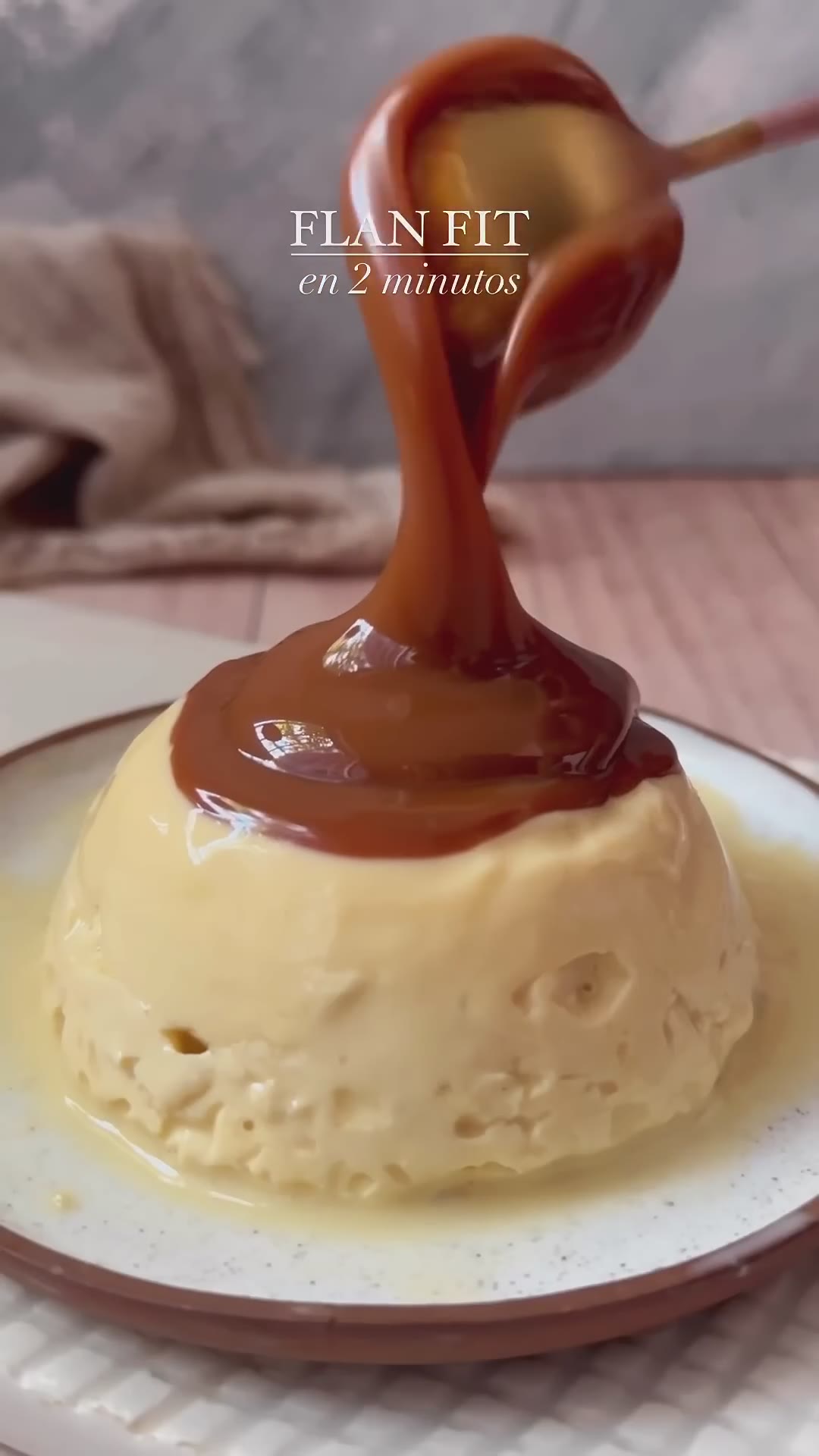 FLAN FIT EN DOS MINUTOS! #flanfit #flan #recetassaludables #postresinazucar #receta #recetasfaciles
