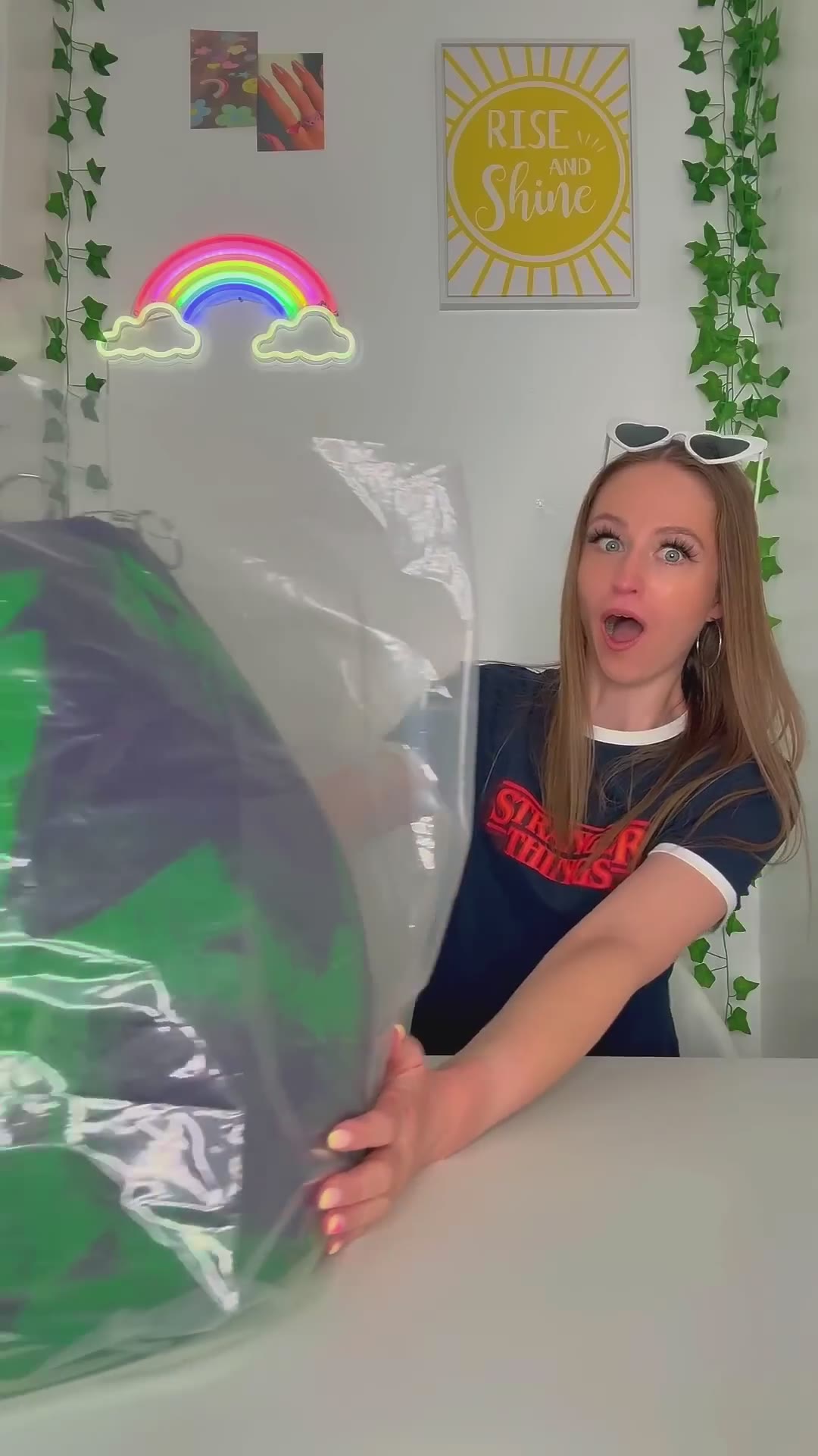 [ASMR] UNBOXING THE MOST *INSANE* GIANT MYSTERY EGG IN THE WORLD!!!😱🥚⁉️(STRANGER THINGS SURPRISE!!🫢)