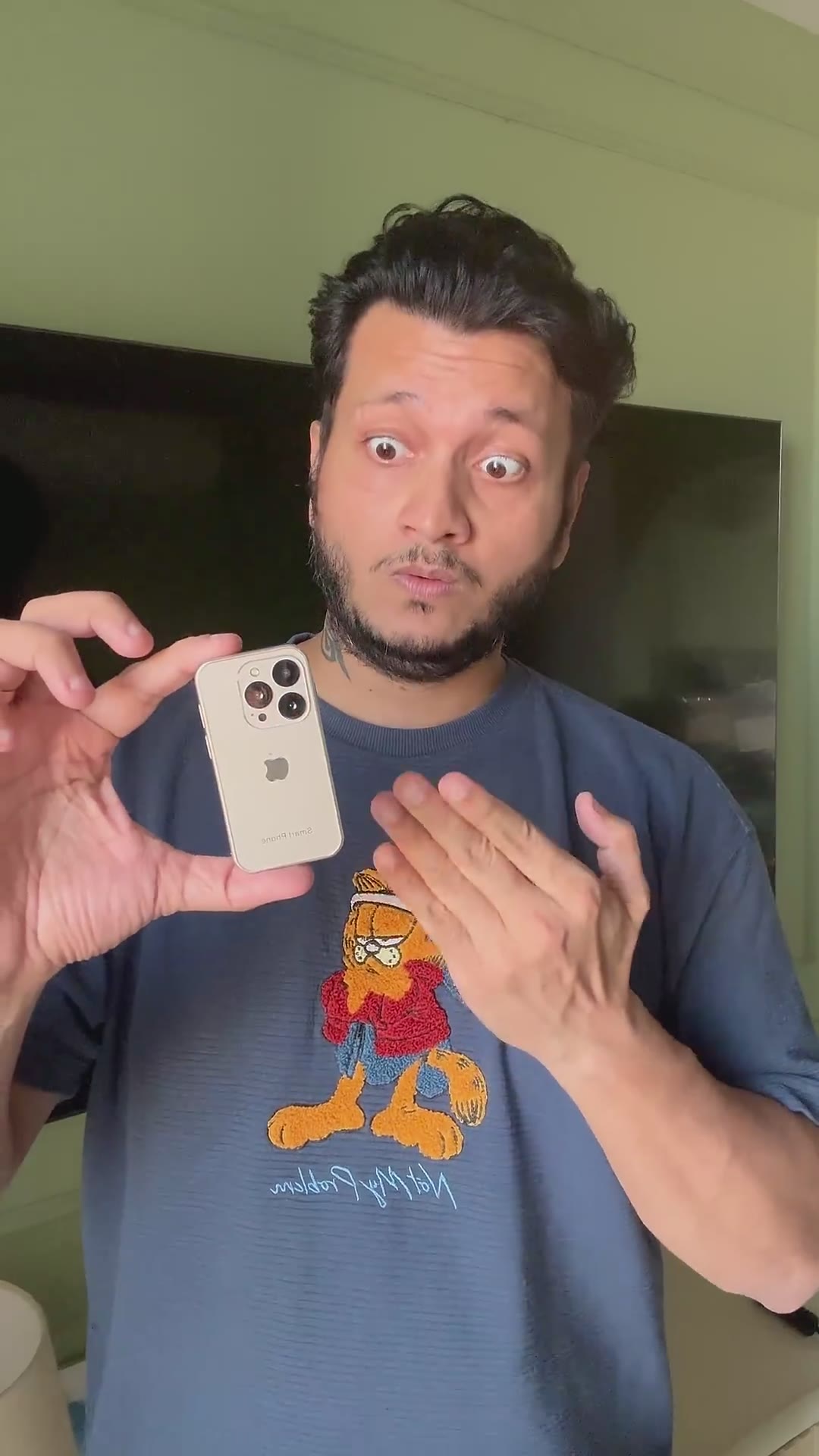 FINALLY IPHONE LE LIYA!📱🤑😊#shorts #youtubeshorts #gadgets #unboxing #ball #funny