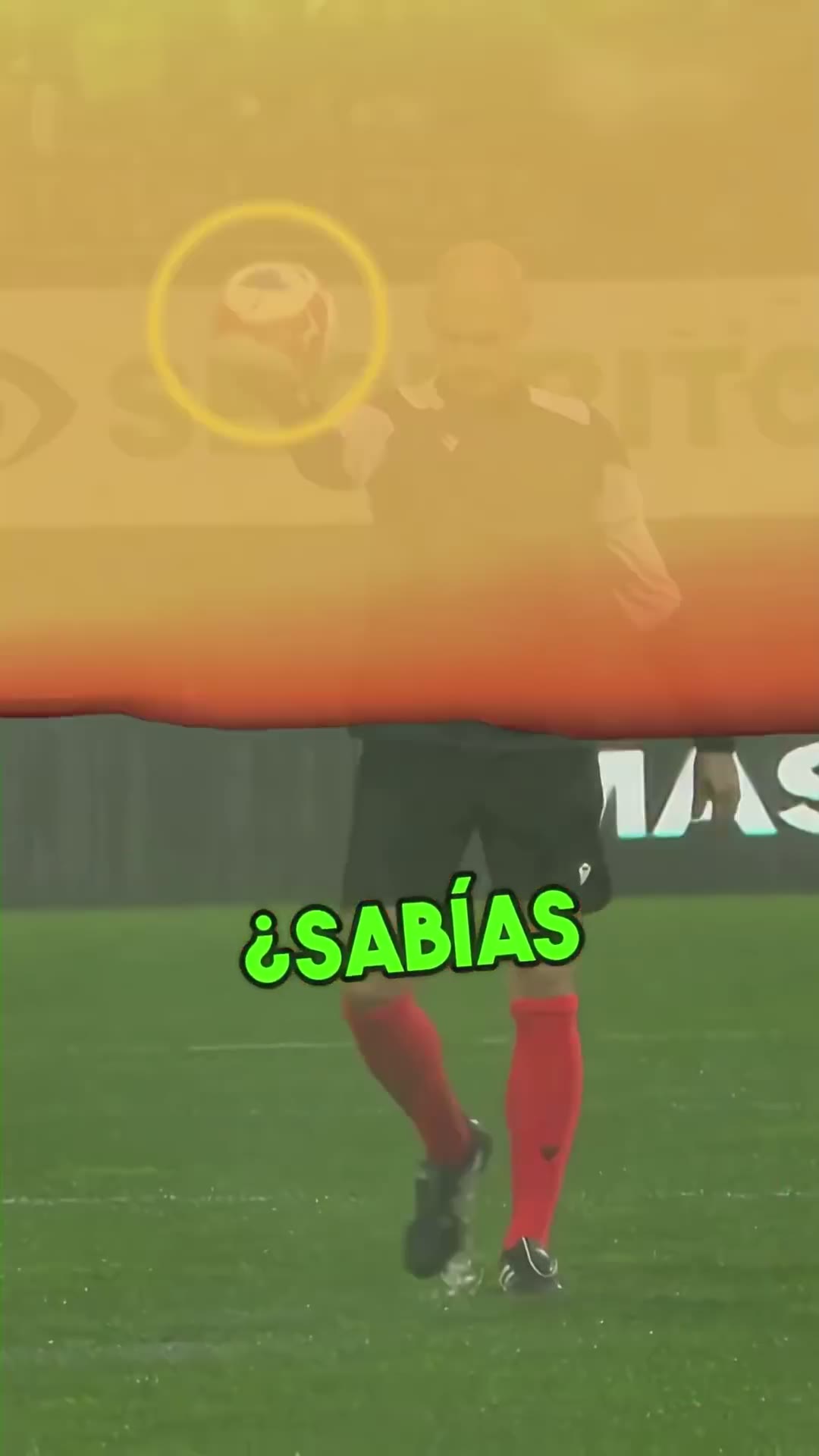 ¡Por qué los árbitros dejan caer el balón antes del saque inicial!