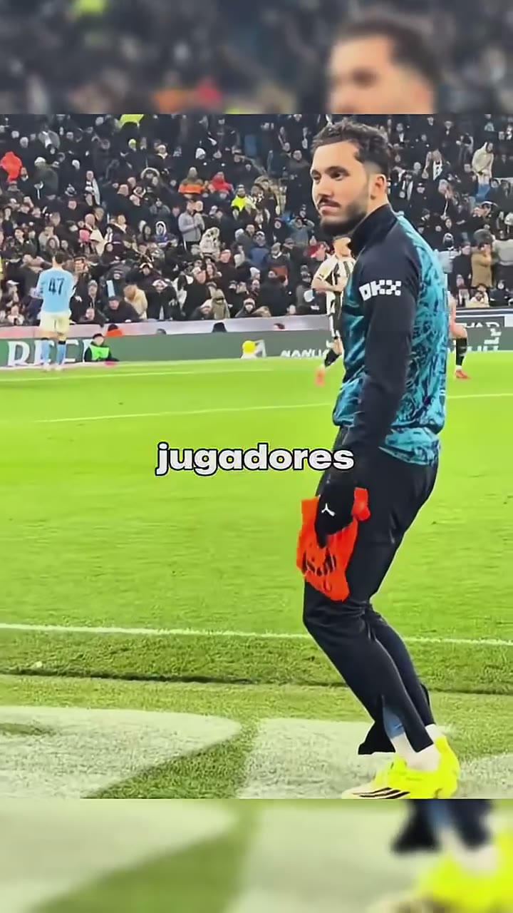 5 Jugadores que Claramente se Perdieron Algunas Actualizaciones al Nacer