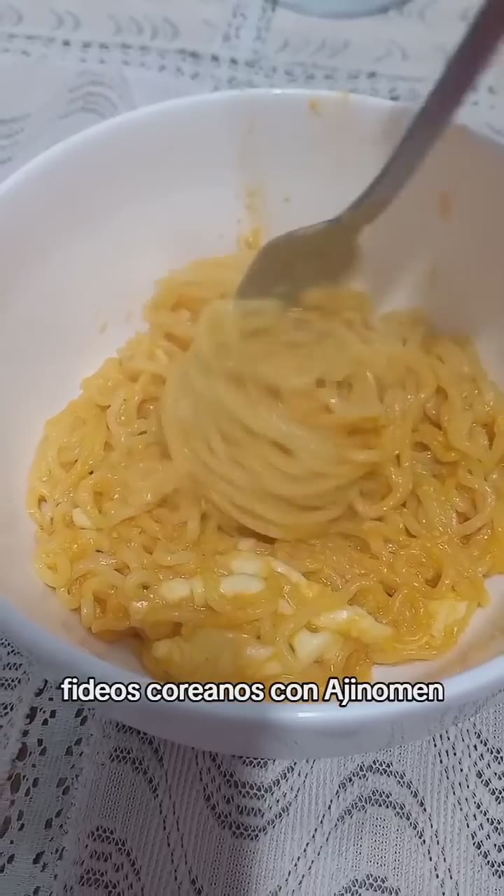 Fideos coreanos con Ajinomen 🍜 #recetasfaciles #ramen #ajinomen #koreanfood