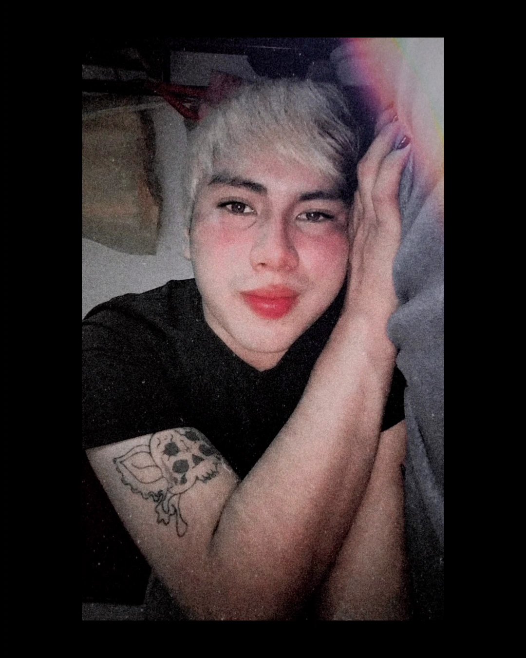 🚬✨🌧️💕🧠