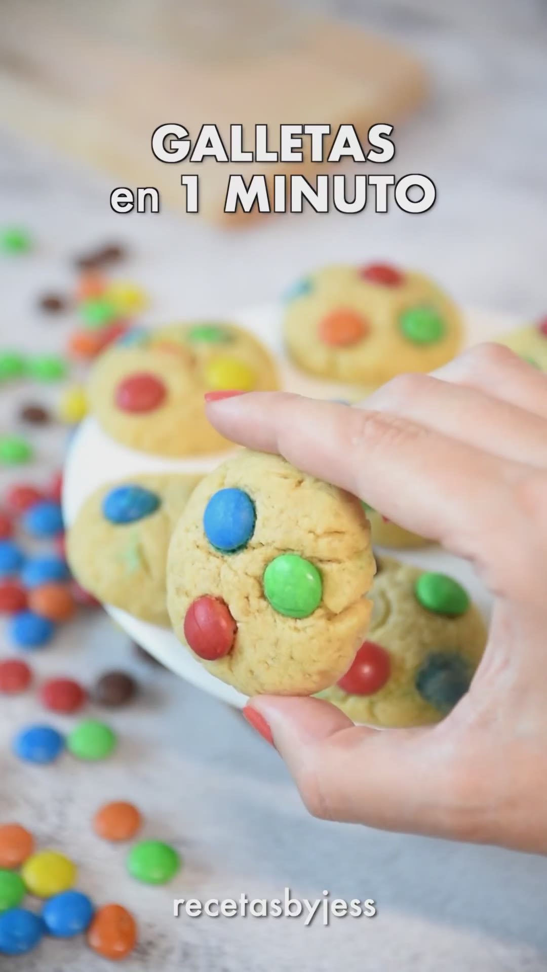 GALLETAS en 1 MINUTO en el MICROONDAS 🍪 #postresfaciles